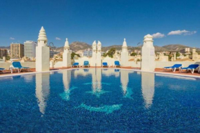 Sunny 3 bed apartment Island Puerto Marina